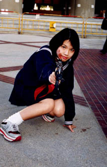 Kayoko with gun2